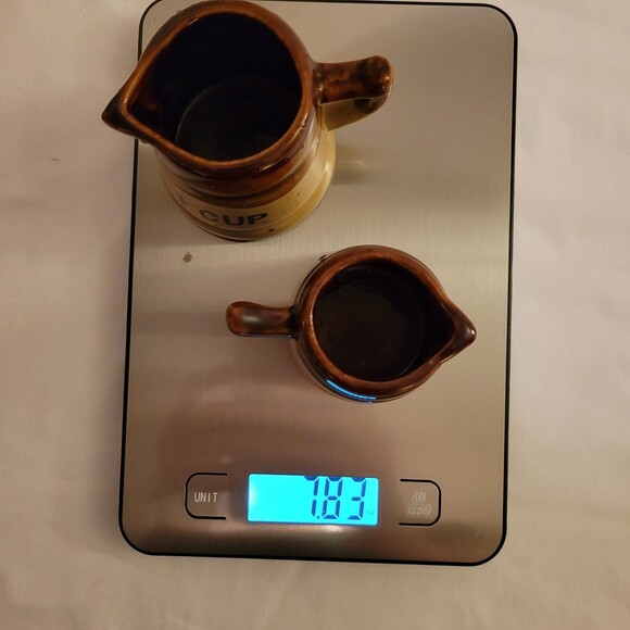 Vintage Brown Pottery Mearsuring Cups Half Cup and Quarter Cup - Picture 7 of 7